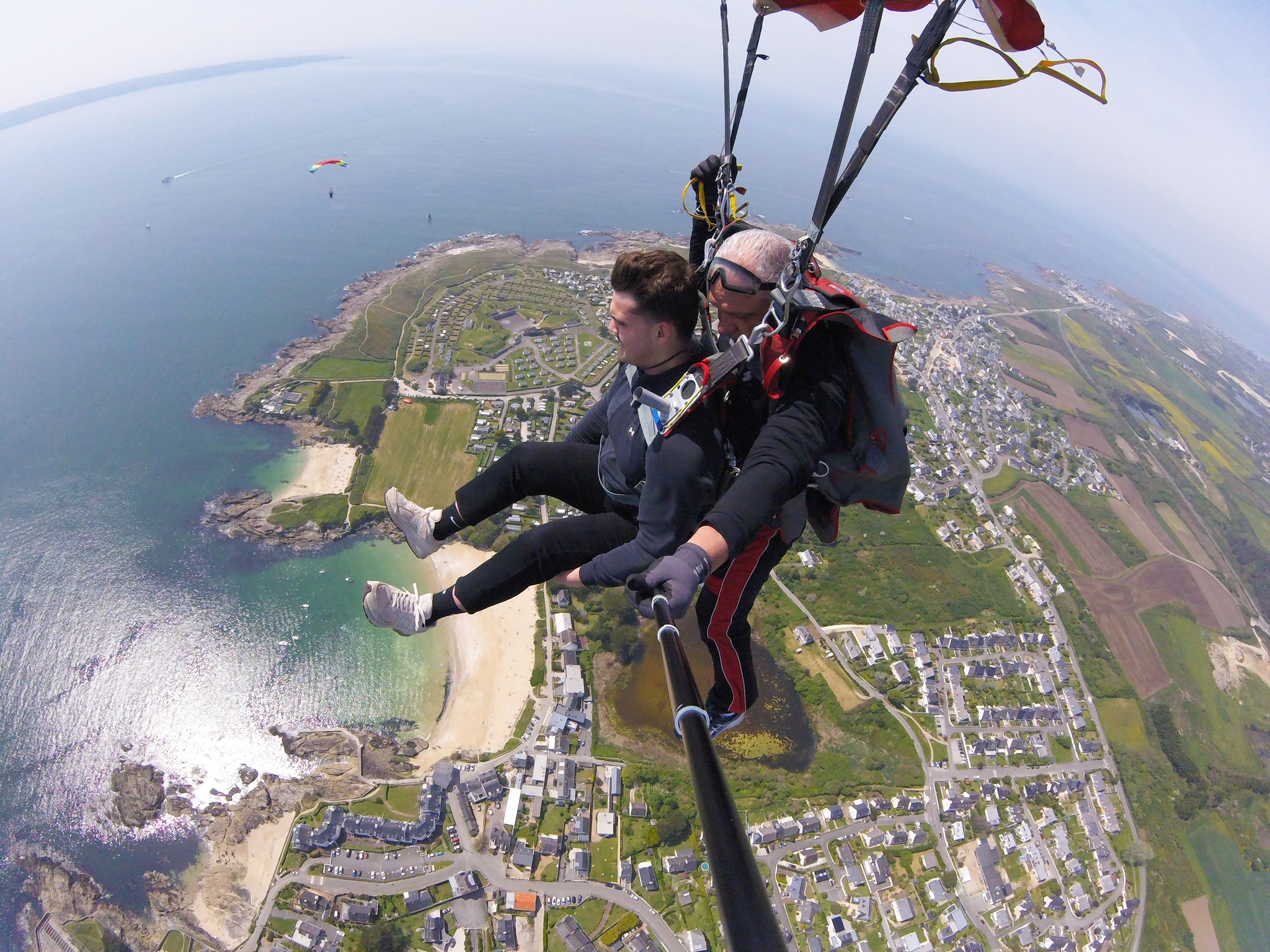 Saut en parachute tandem Les 26 & 27 juillet à Morlaix
