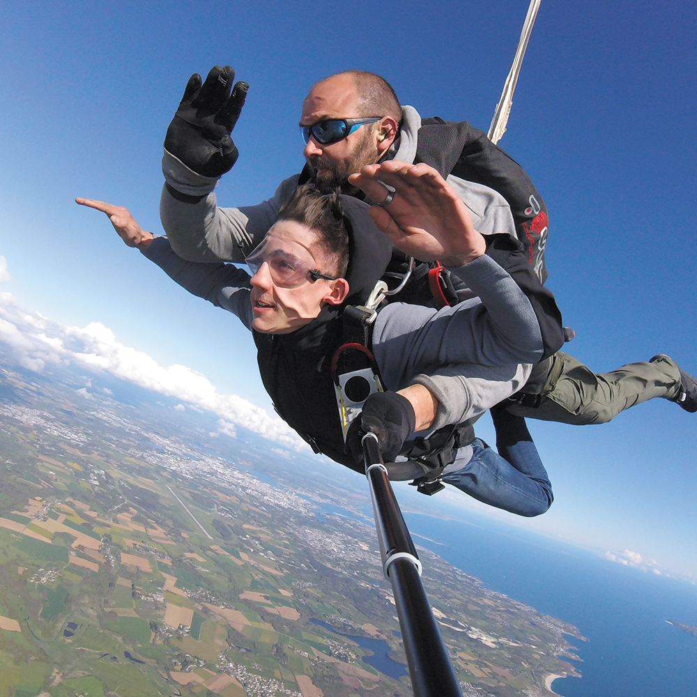 Prêts à sauter ? Les 6 & 7 septembre, le ciel de Ploemeur vous attend !